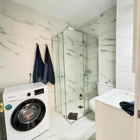 Whisper Playa del Ingles (Gran Canaria)